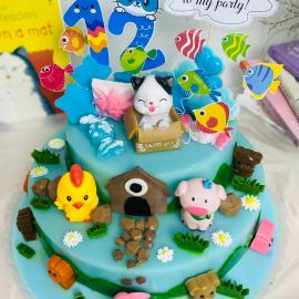 BÁNH SINH NHẬT RAU CÂU 2 TẦNG BỮA TIỆC CỦA MÈO CON - GELLI – G0423007