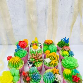 BÁNH RAU CÂU CUPCAKE SEN ĐÁ - XƯƠNG RỒNG - GELLI - GCC01